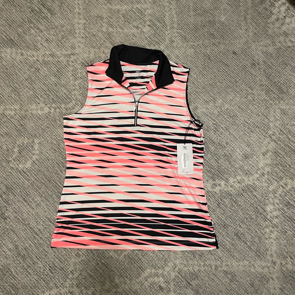 Women’s golf shirt